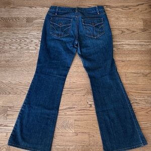 LOFT Modern Flare Jeans Women’s Size 6 Classic Blue Wash